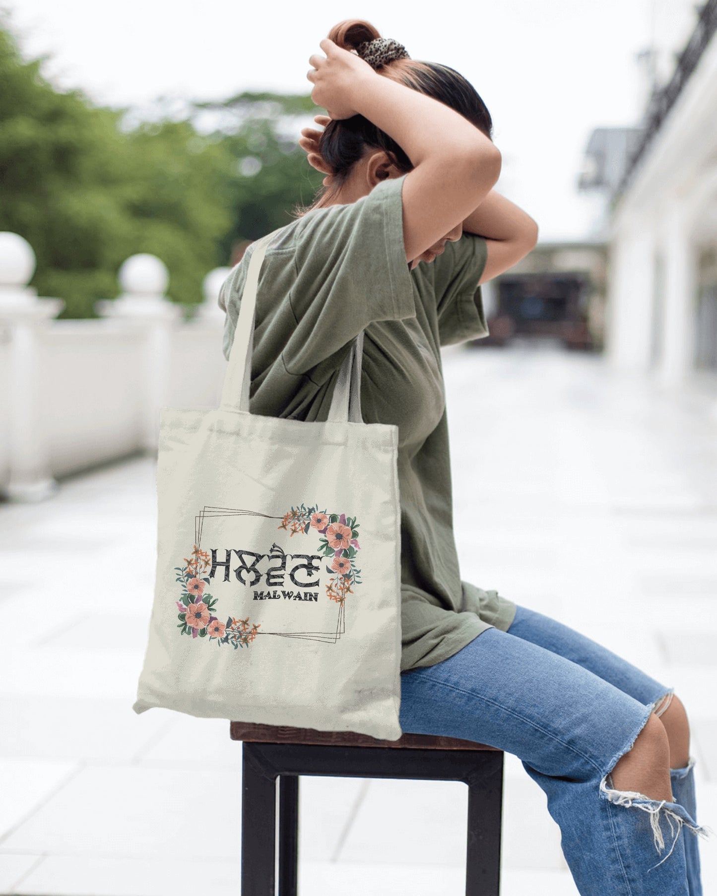 Malwain Women Tote Bag - Stylish & Sustainable
