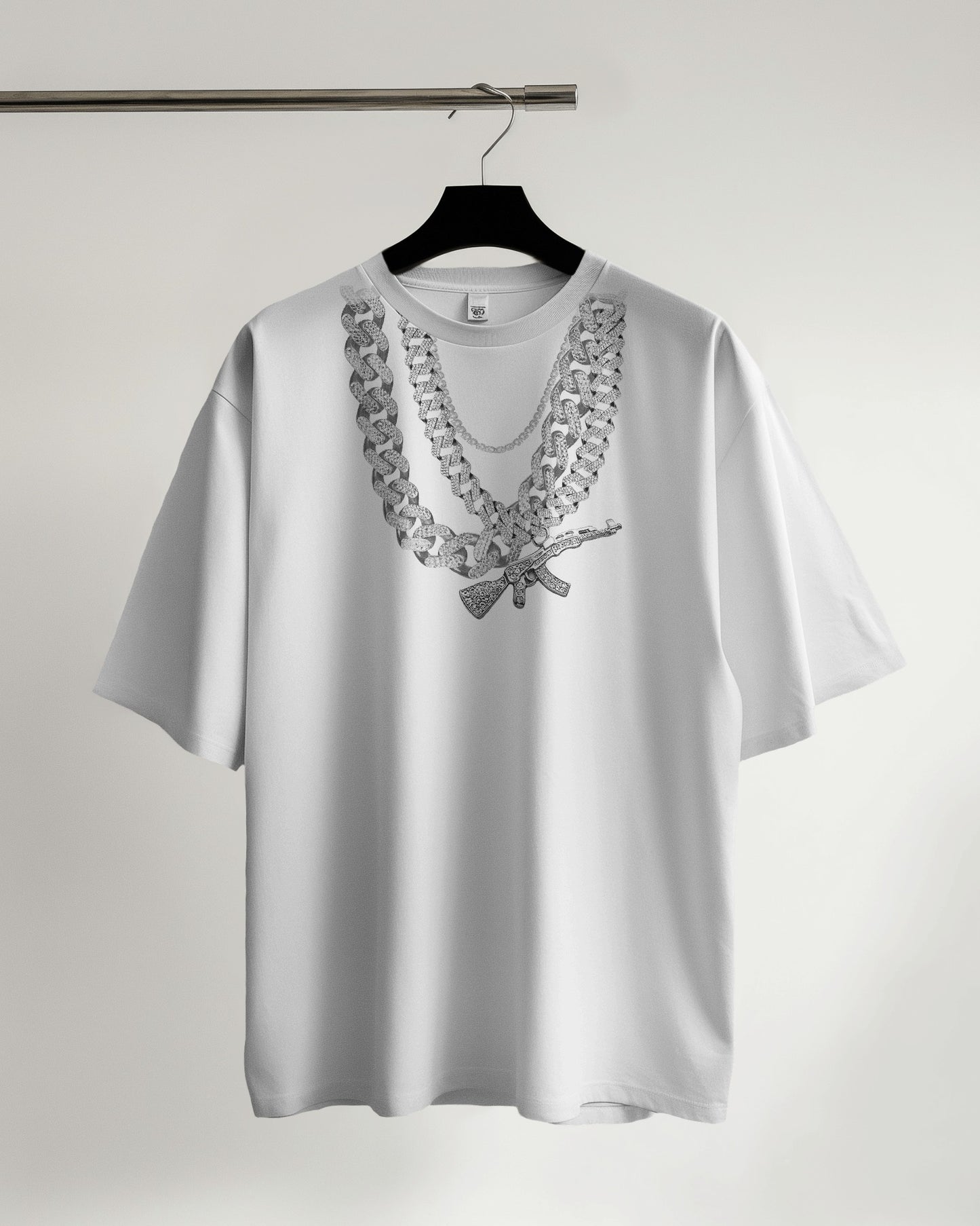 Diamond Chain style with Gun Funky Essential T-shirt